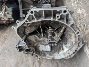 Toyota Yaris Gear Box