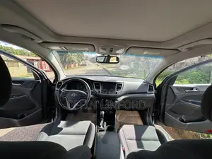Hyundai Tucson SE AWD 2018 Gray