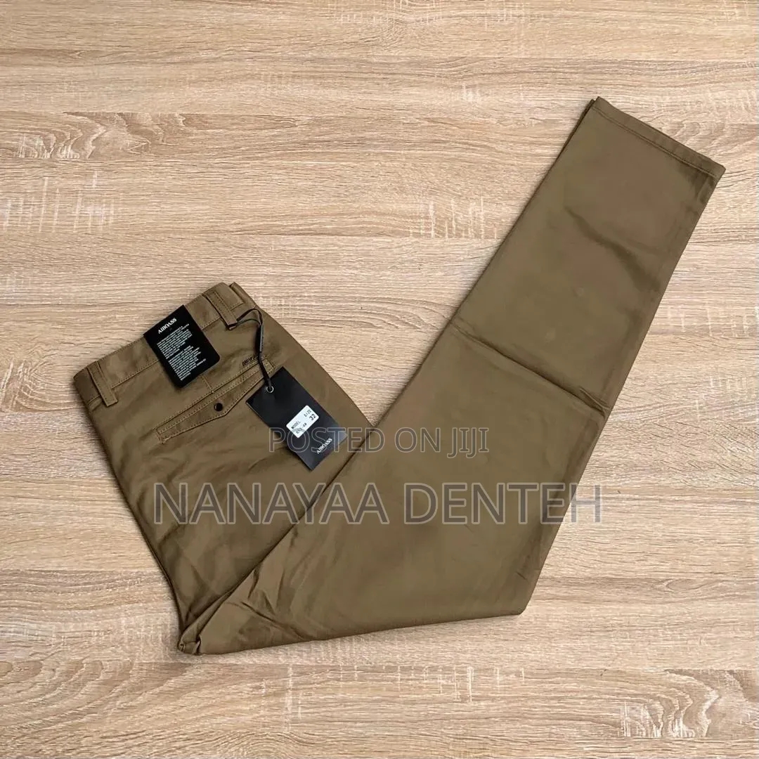 Men's Khaki Pants