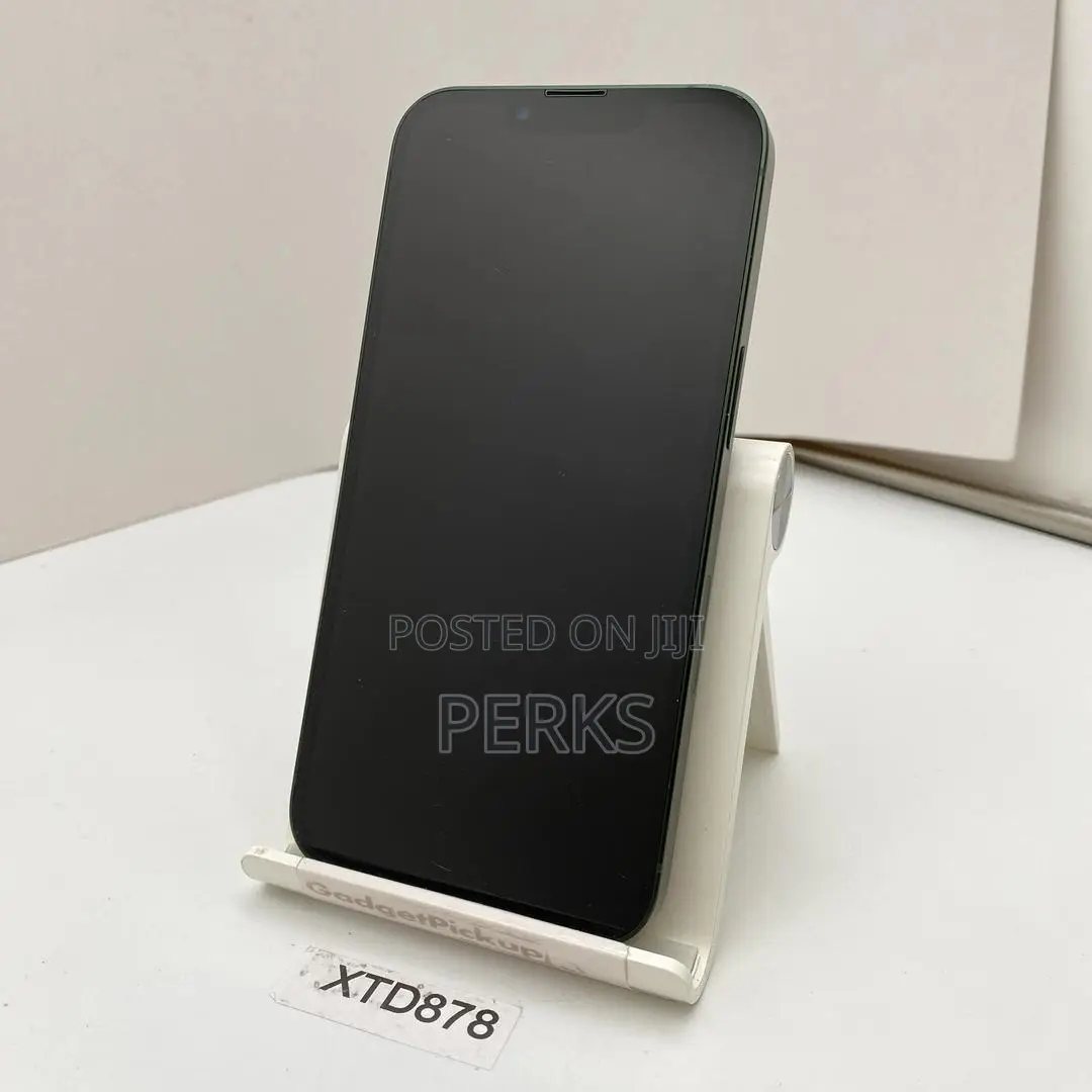 New Apple iPhone 13 128 GB