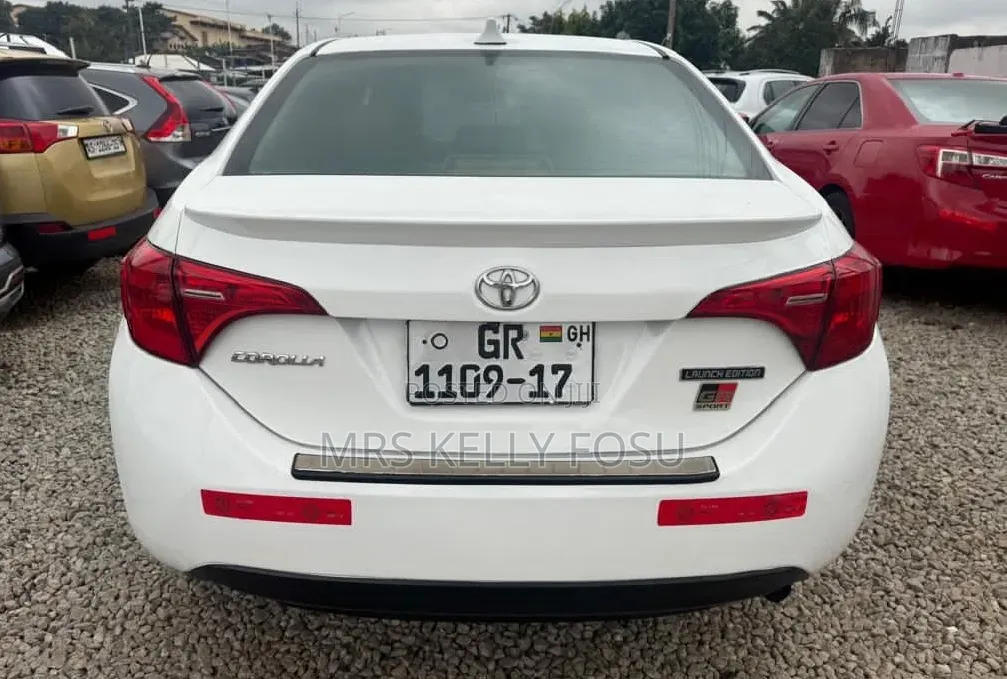 Toyota Corolla 2016 White