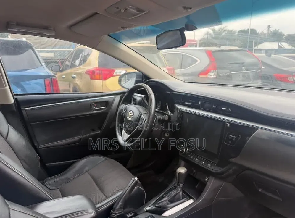 Toyota Corolla 2016 White