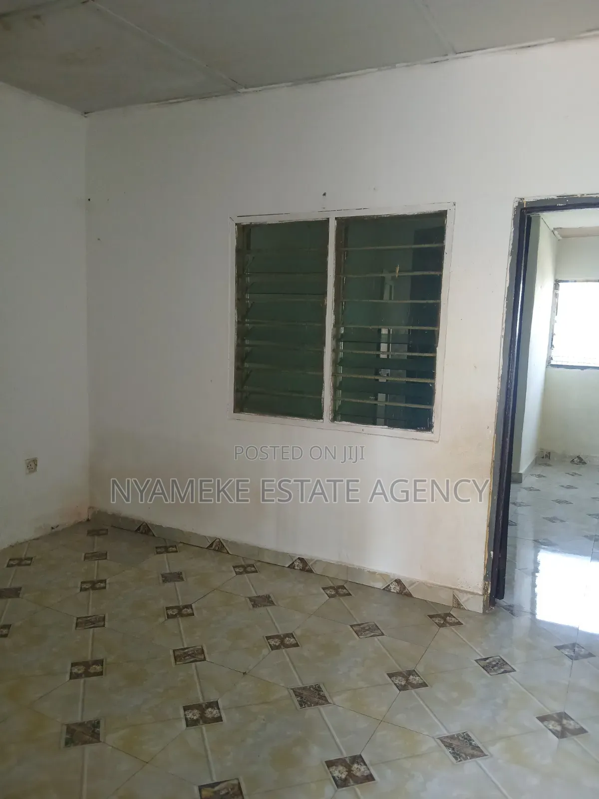 1bdrm Apartment in Zone 6, Exhibition for rent
