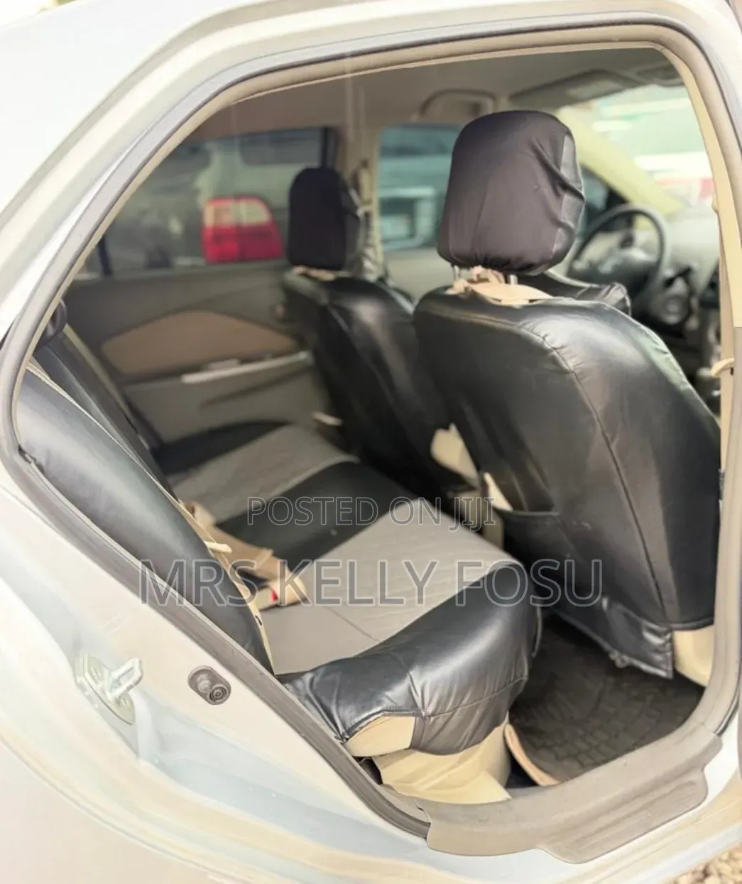 Toyota Belta 2010 Silver