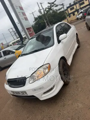 Toyota Corolla 2008 White
