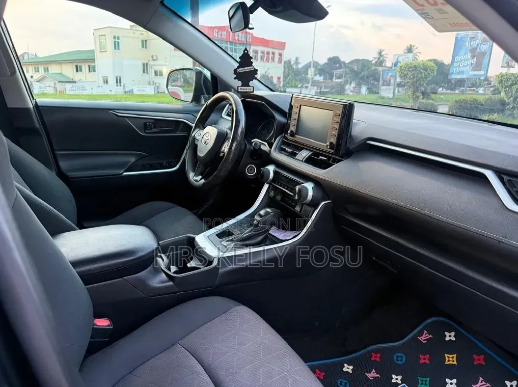 Toyota RAV4 2020 Black