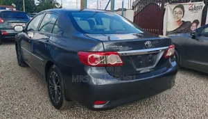 Toyota Corolla 2013 Gray