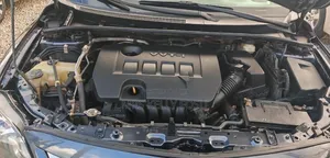 Toyota Corolla LE 4dr Sedan (1.8L 4cyl 4A) 2012 Gray