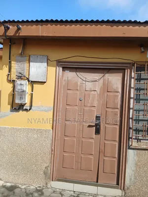 3bdrm Apartment in State Housing, Round About for rent