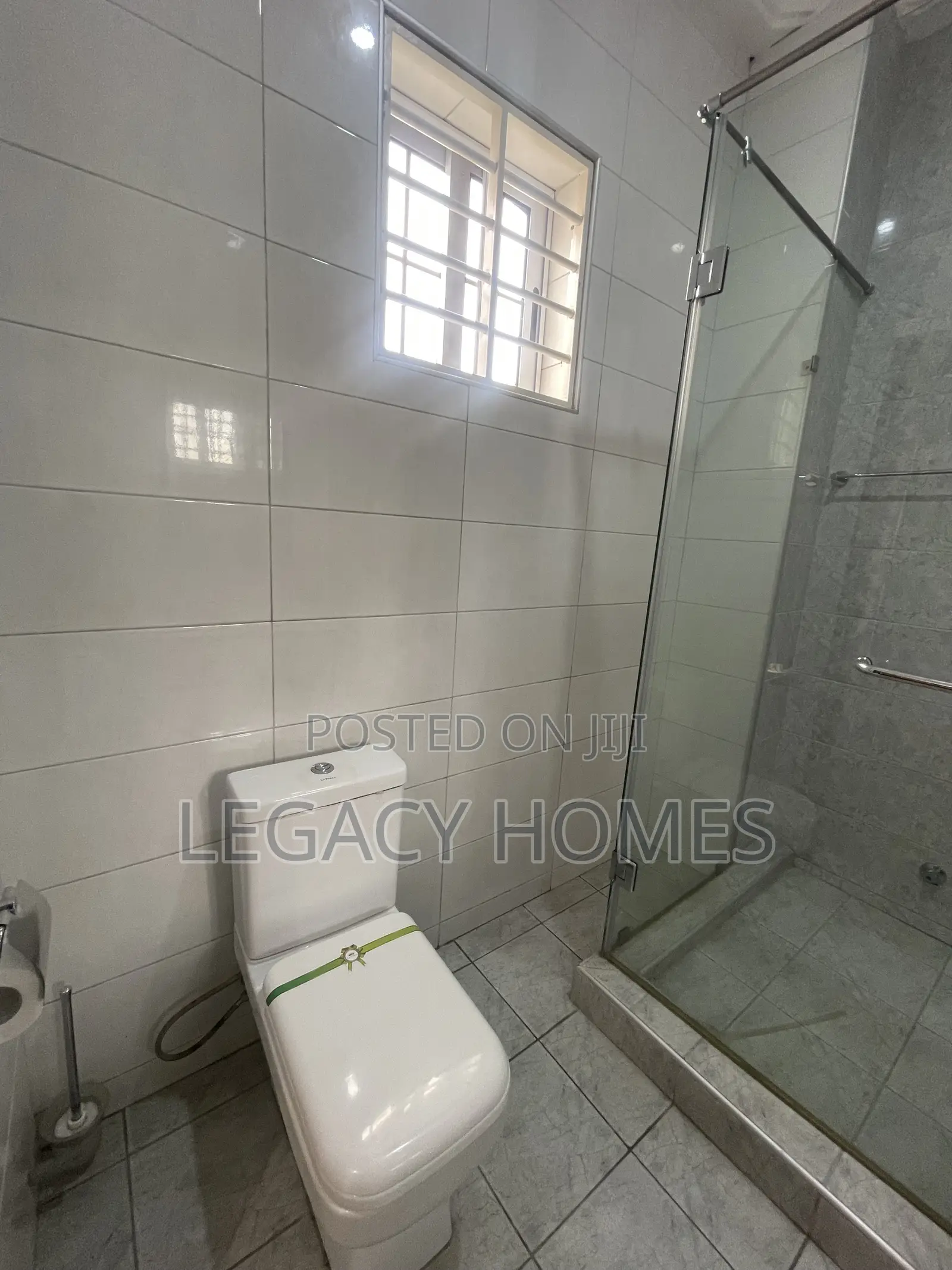 3bdrm House in East Legon, A&C Mall Area for rent