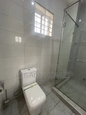 3bdrm House in East Legon, A&C Mall Area for rent
