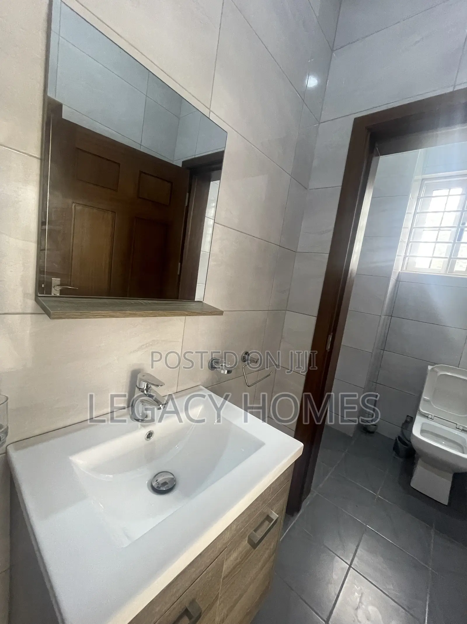 3bdrm House in East Legon, A&C Mall Area for rent