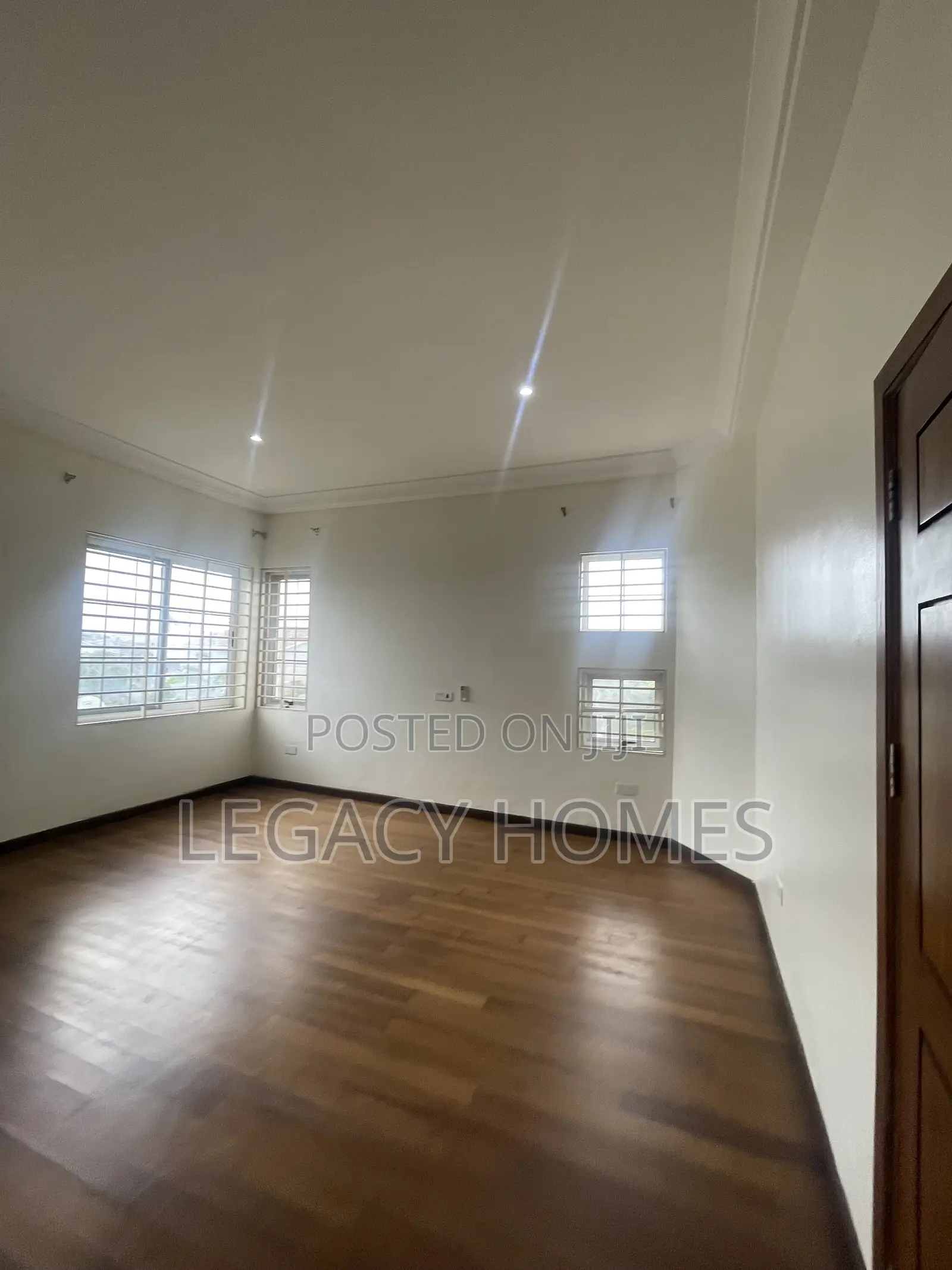 3bdrm House in East Legon, A&C Mall Area for rent