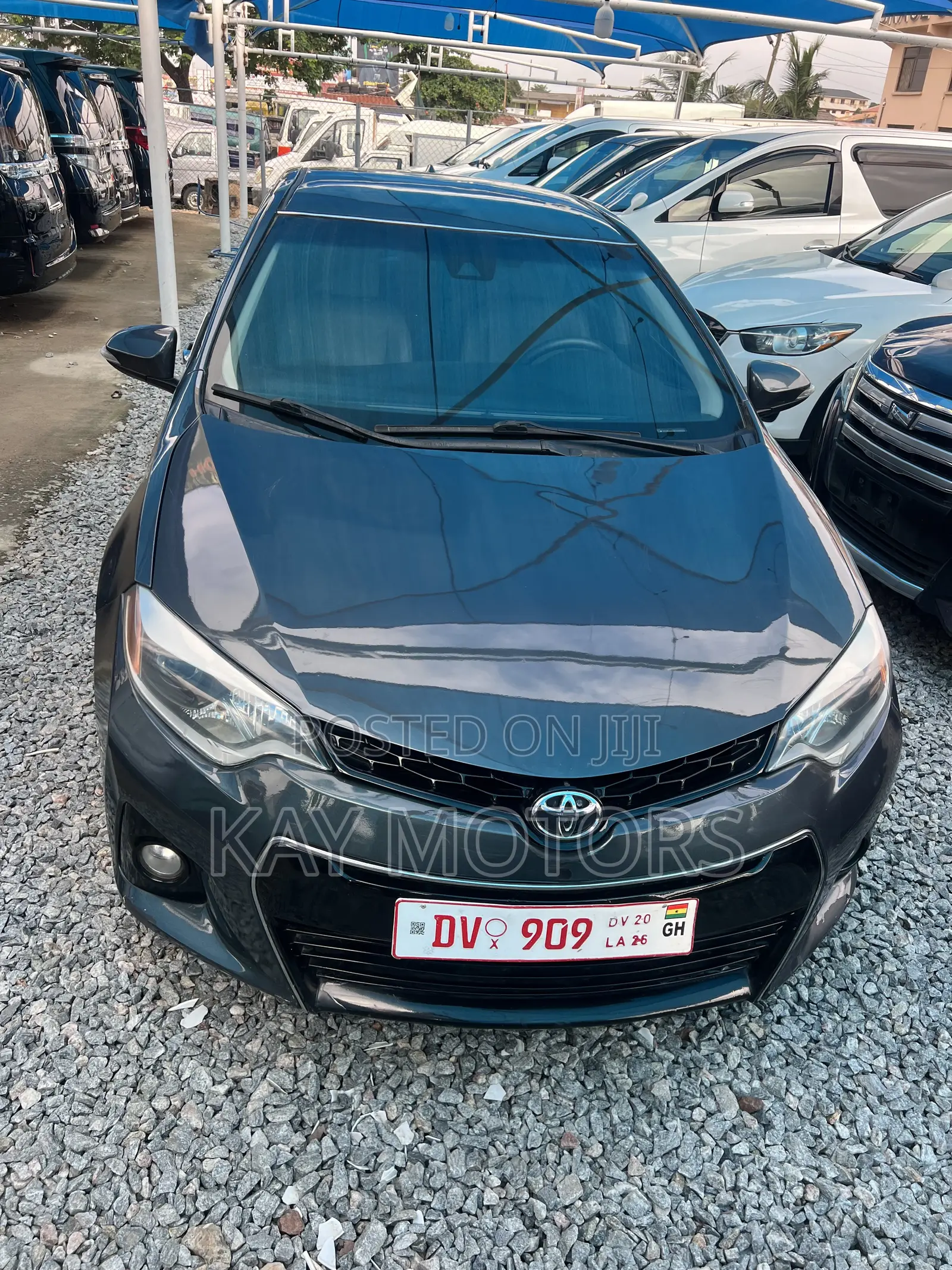 Toyota Corolla LE 4dr Sedan (1.8L 4cyl CVT) 2015 Gray