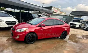 Hyundai Accent SE Sedan 2016 Red