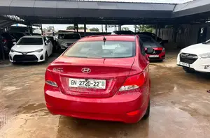Hyundai Accent SE Sedan 2016 Red