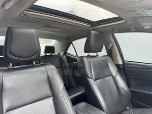 Toyota Corolla XSE 4dr Sedan (1.8L 4cyl CVT) 2017 Gray