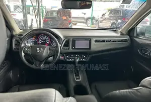 Honda HR-V 4dr SUV (1.5L 4cyl CVT) 2016 Gray