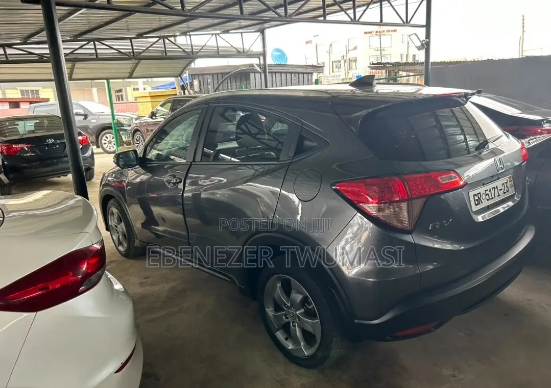 Honda HR-V 4dr SUV (1.5L 4cyl CVT) 2016 Gray