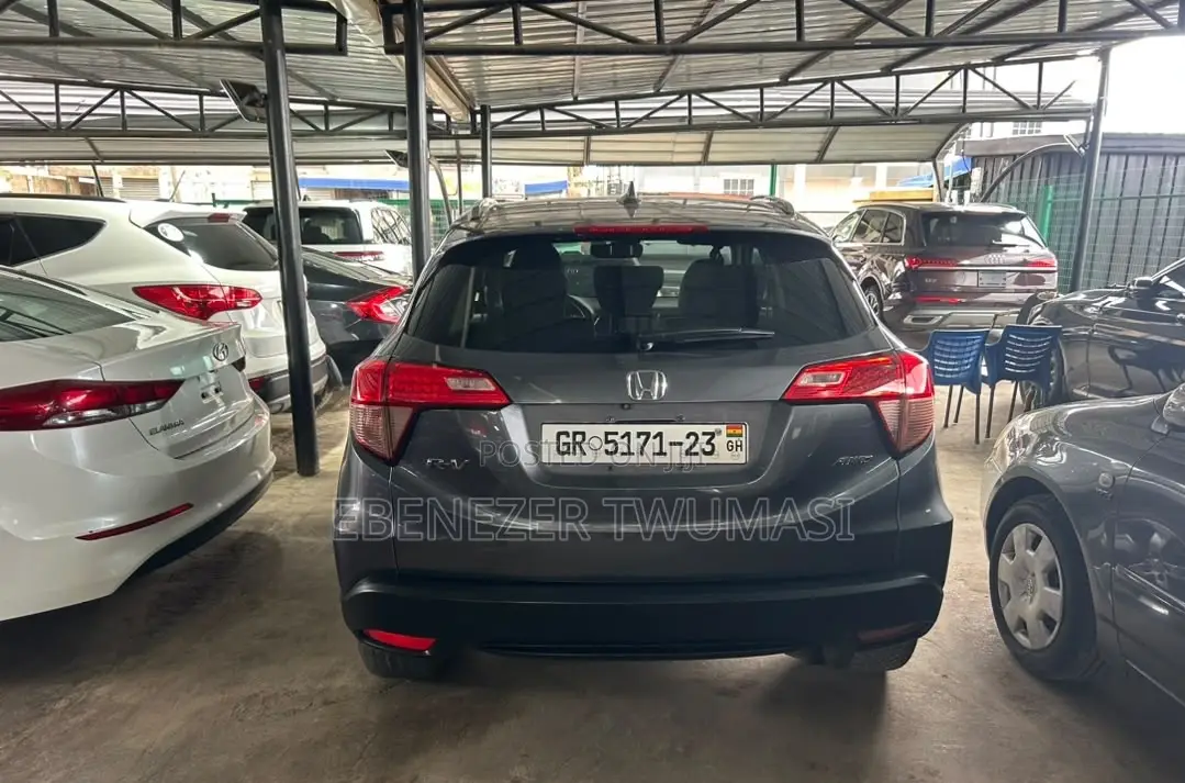 Honda HR-V 4dr SUV (1.5L 4cyl CVT) 2016 Gray