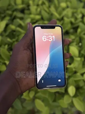 Apple iPhone XR 64 GB Yellow