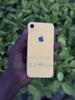 Apple iPhone XR 64 GB Yellow