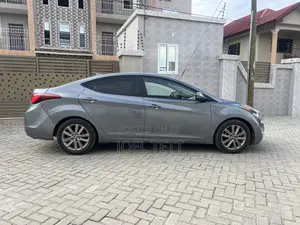 Hyundai Elantra 2016 Gray