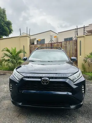 Toyota RAV4 XLE Premium AWD 2023 Blue