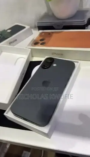 New Apple iPhone 17 256 GB Black