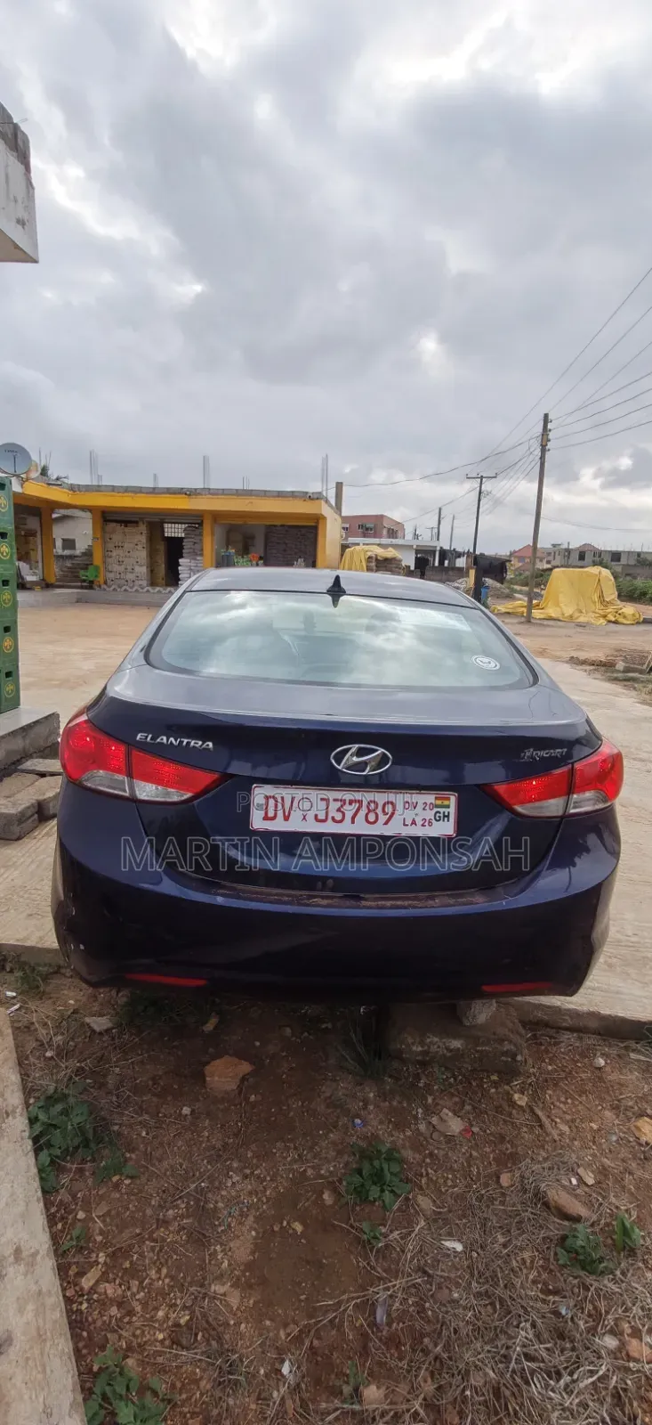 Hyundai Elantra Limited Sedan FWD (1.8L 4cyl 6A) 2013 Blue