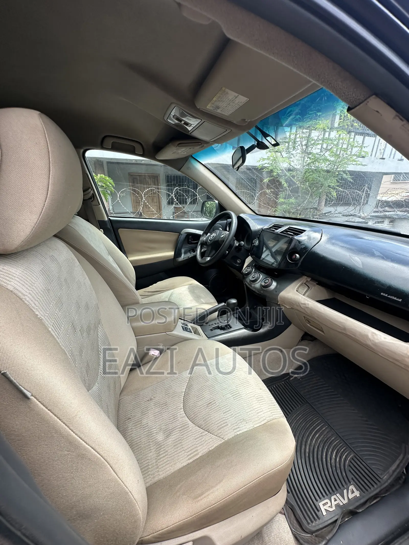 Toyota RAV4 2011 Black