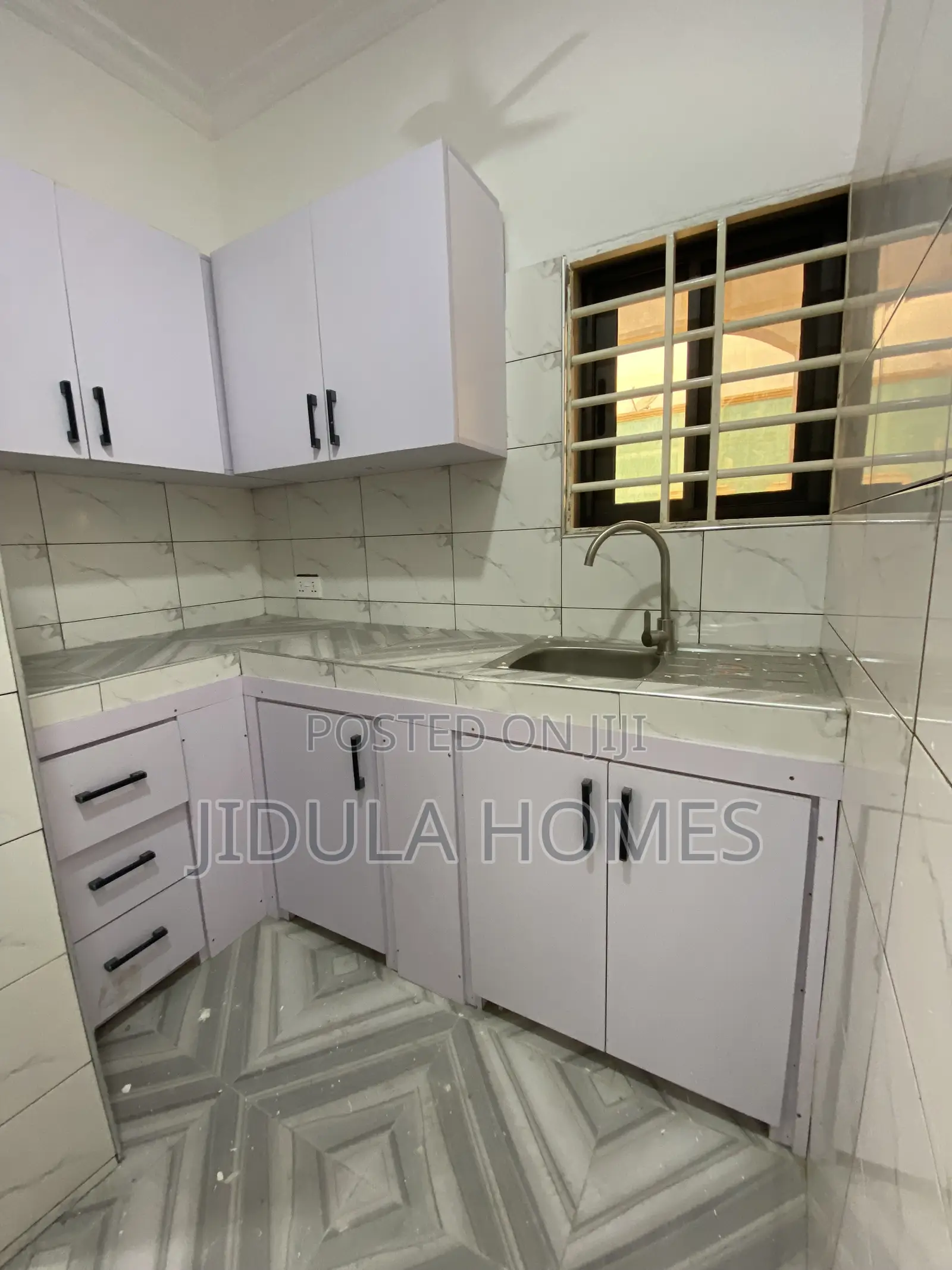 1bdrm Apartment in Ashale Botwe, Little Roses Area for rent
