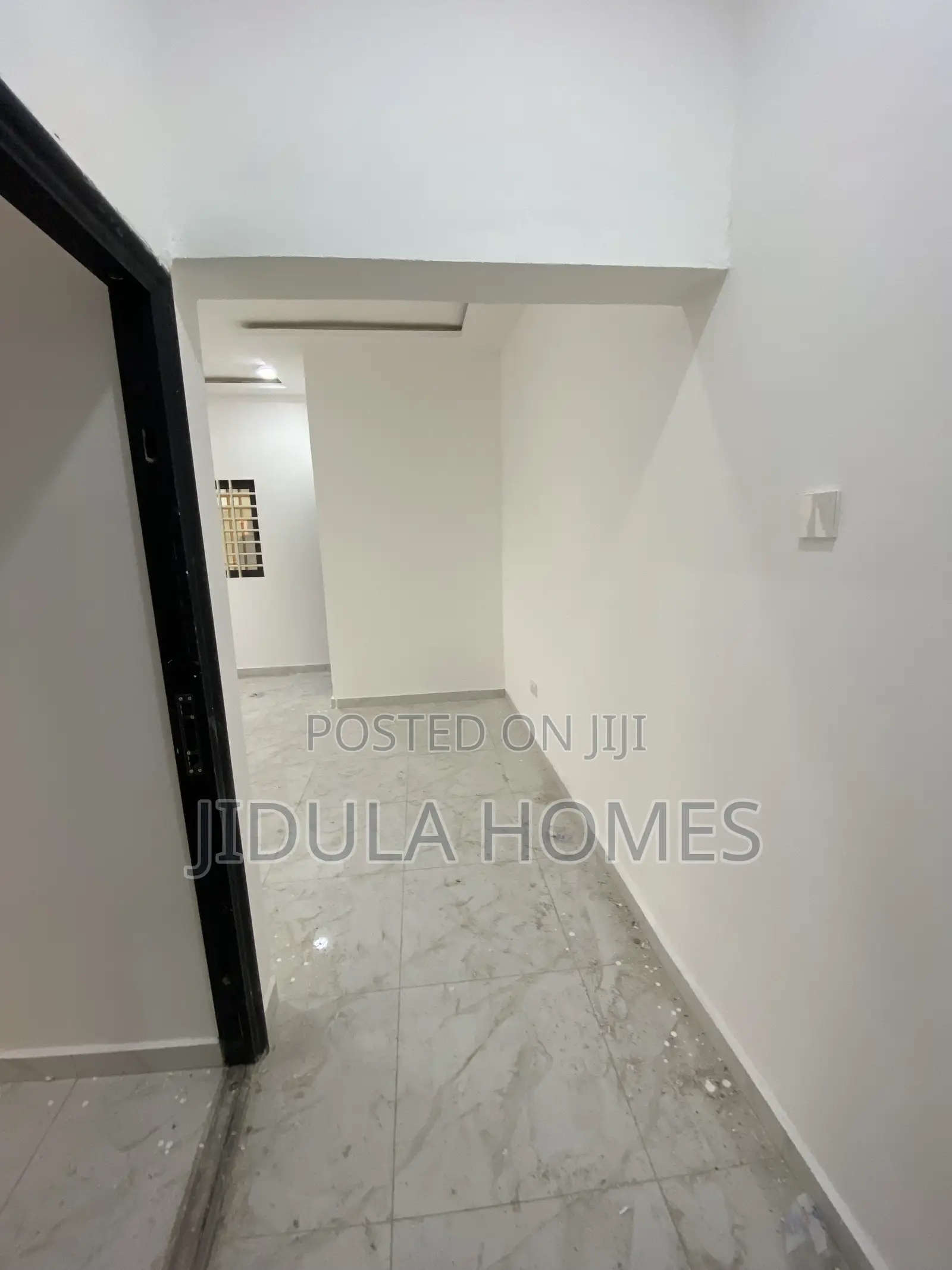 1bdrm Apartment in Ashale Botwe, Little Roses Area for rent