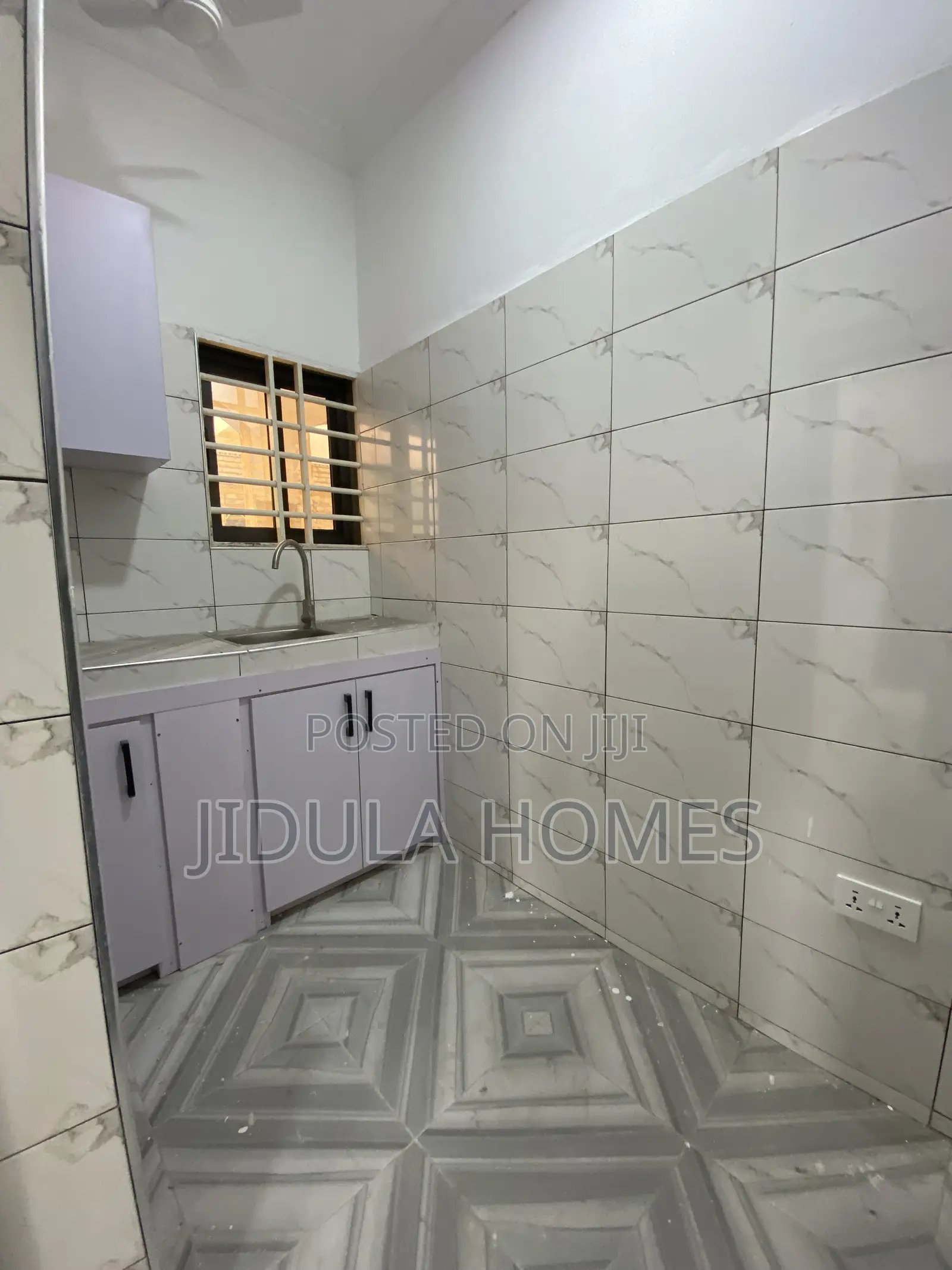 1bdrm Apartment in Ashale Botwe, Little Roses Area for rent