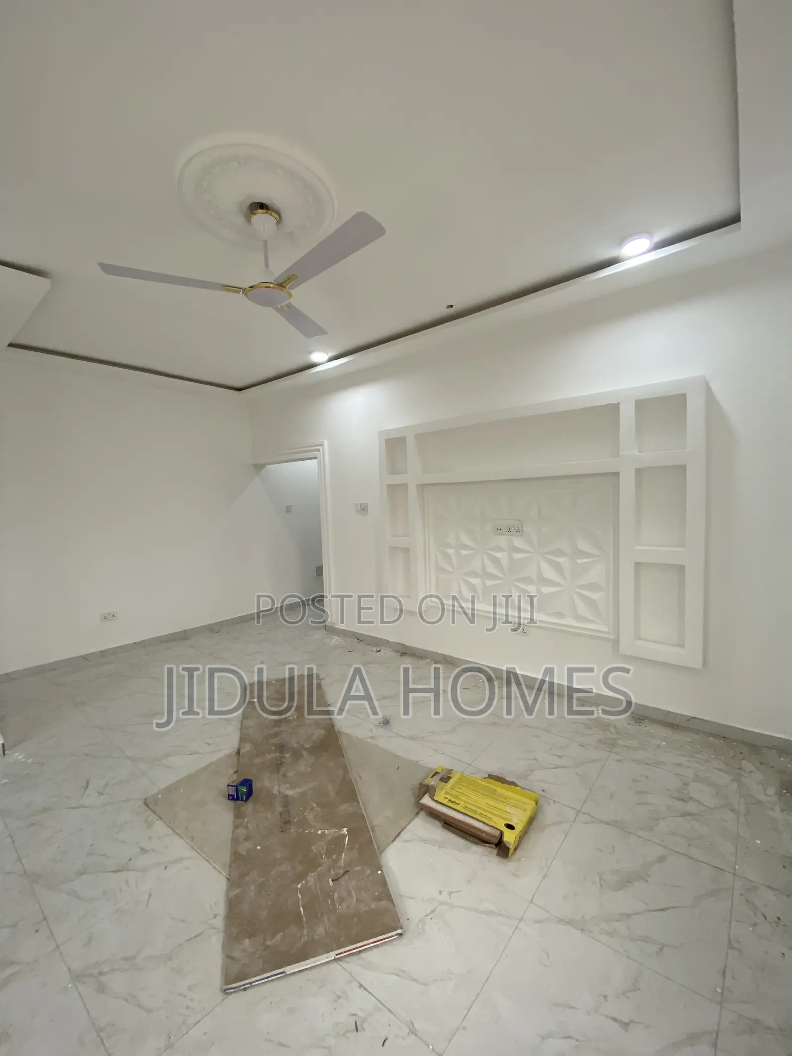 1bdrm Apartment in Ashale Botwe, Little Roses Area for rent