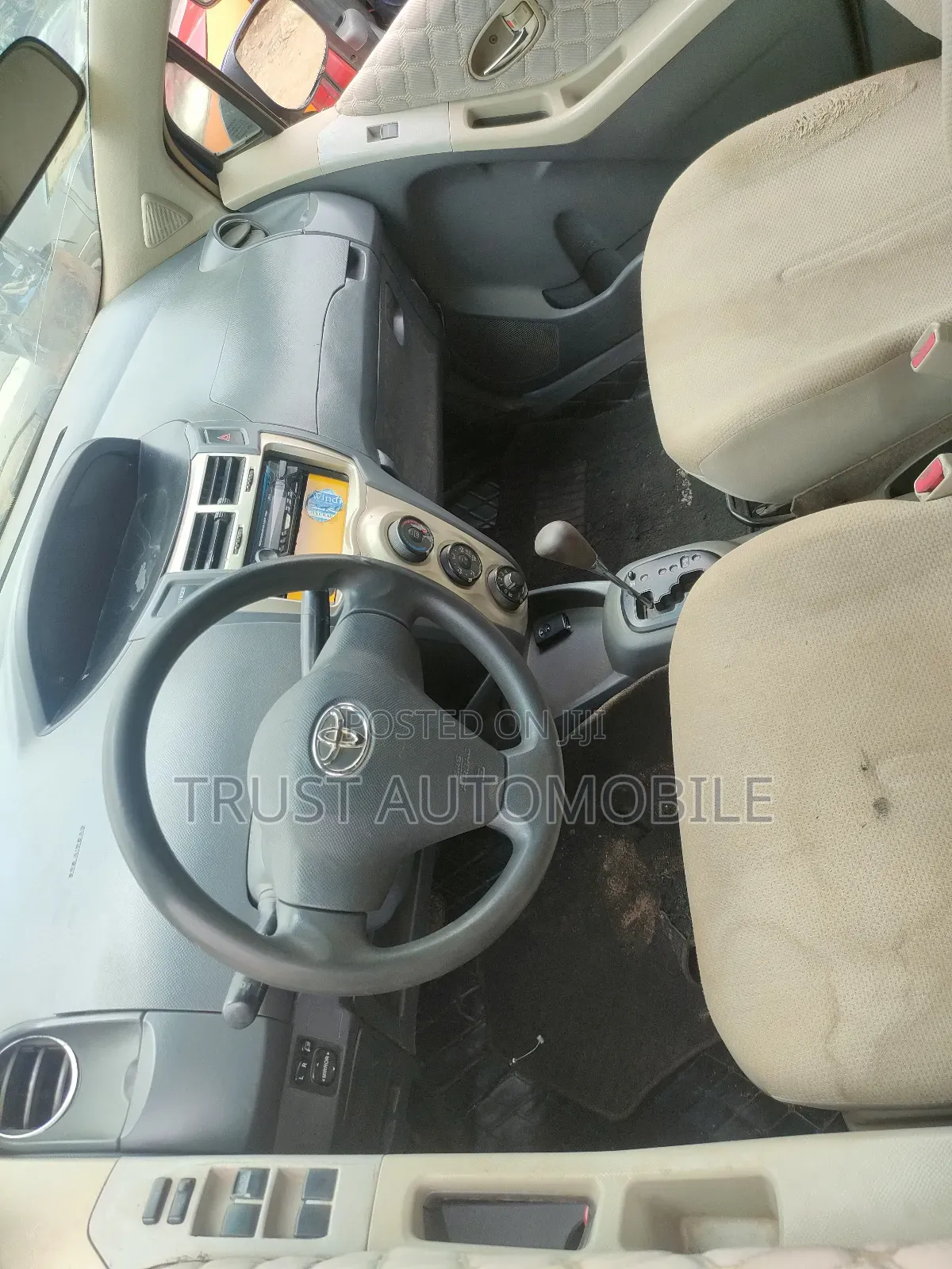 Toyota Vitz 1.3 FWD 5dr 2010 Blue