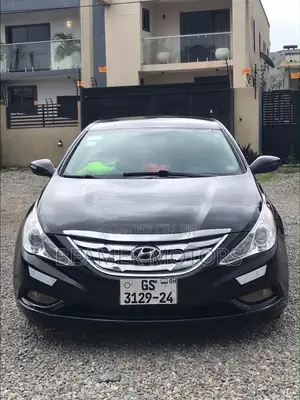 Hyundai Sonata SE Sedan FWD (2.4L 4cyl 6A) 2013 Black