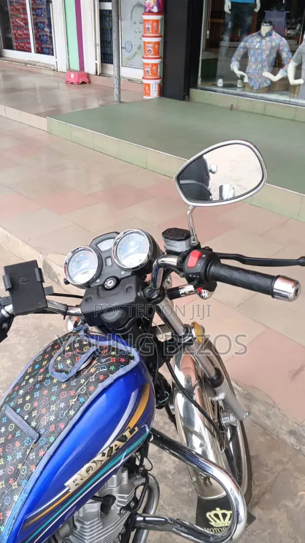 New Royal RY125 2026 Blue