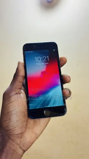 Apple iPhone 6 64 GB Gray