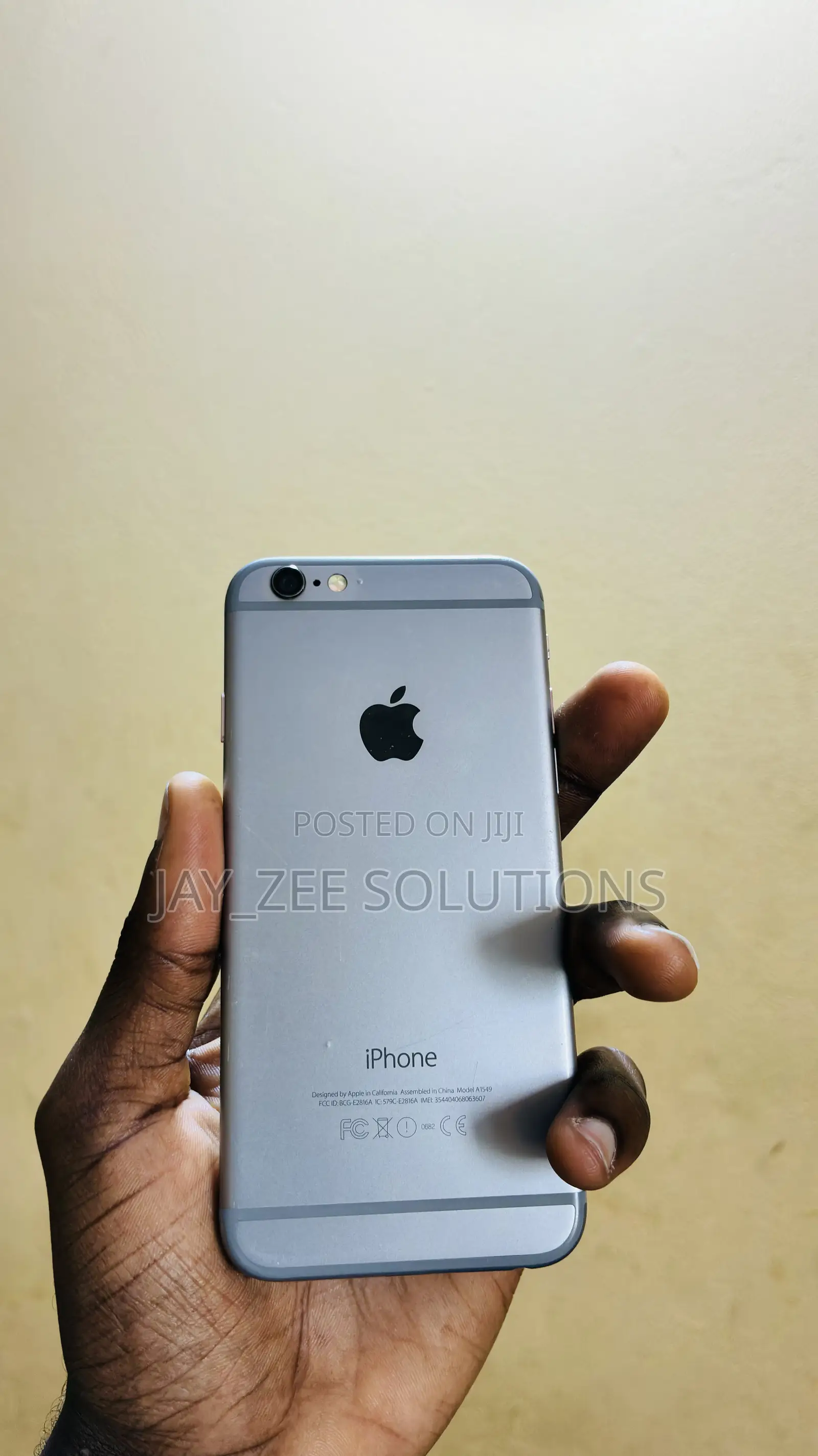 Apple iPhone 6 64 GB Gray
