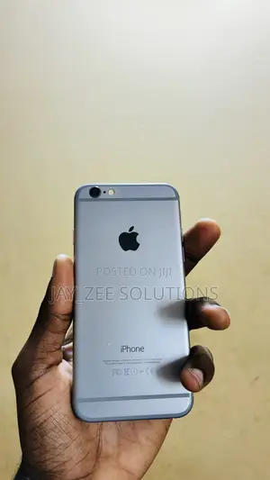 Apple iPhone 6 64 GB Gray