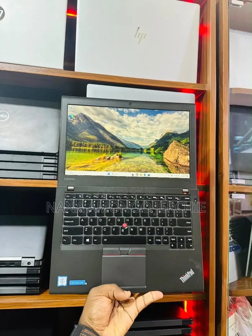 Laptop Lenovo ThinkPad X260 8GB Intel Core i5 SSD 256GB