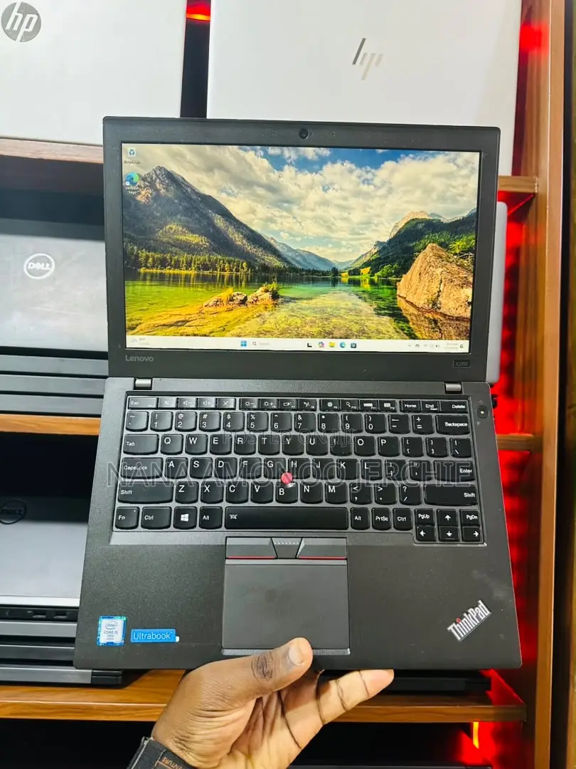 Laptop Lenovo ThinkPad X260 8GB Intel Core i5 SSD 256GB