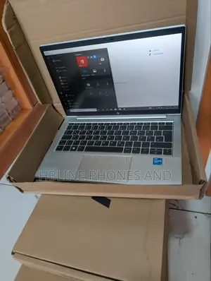 New Laptop HP EliteBook 830 G8 8GB Intel Core i5 SSD 256GB