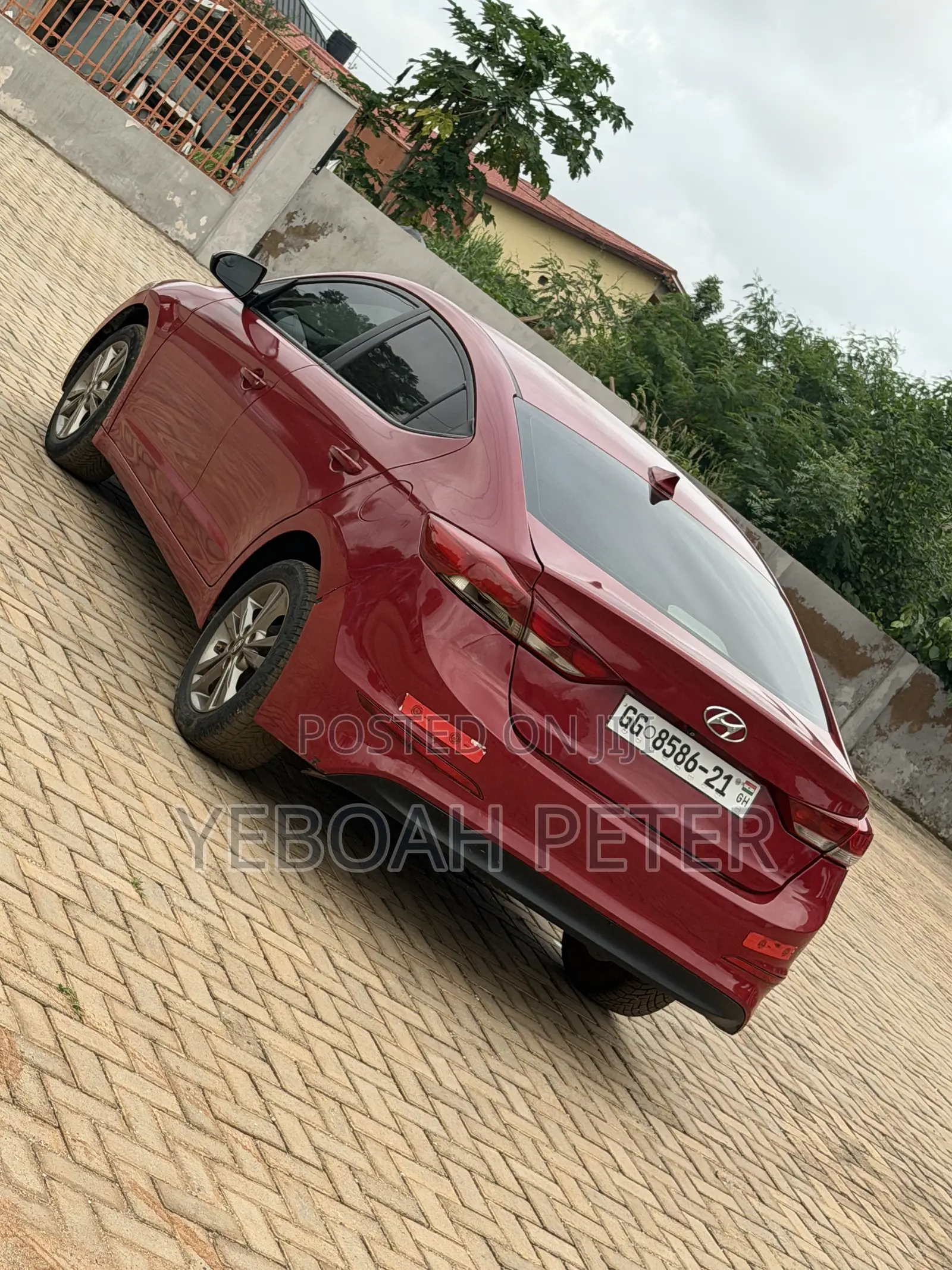 Hyundai Elantra 2017 Red