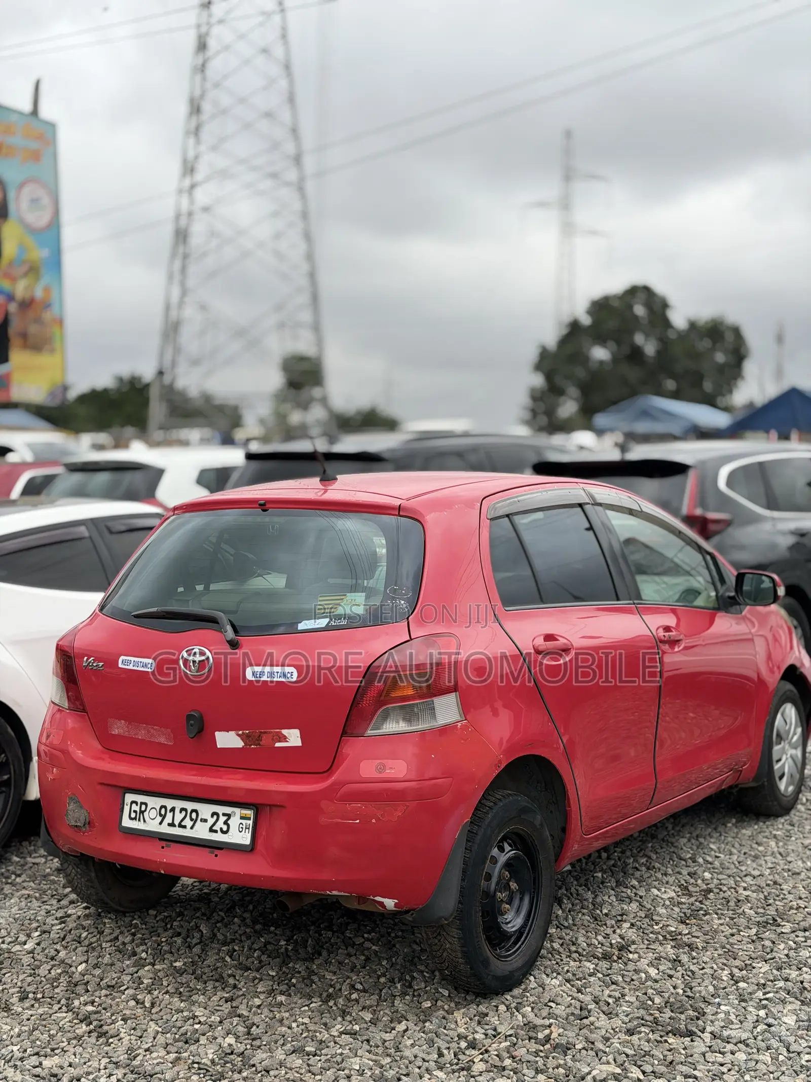 Toyota Vitz 1.0 FWD 3dr 2010 Red