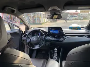 Toyota C-HR XLE Prermium FWD (2.0L 4cyl 2AM) 2018 Gray