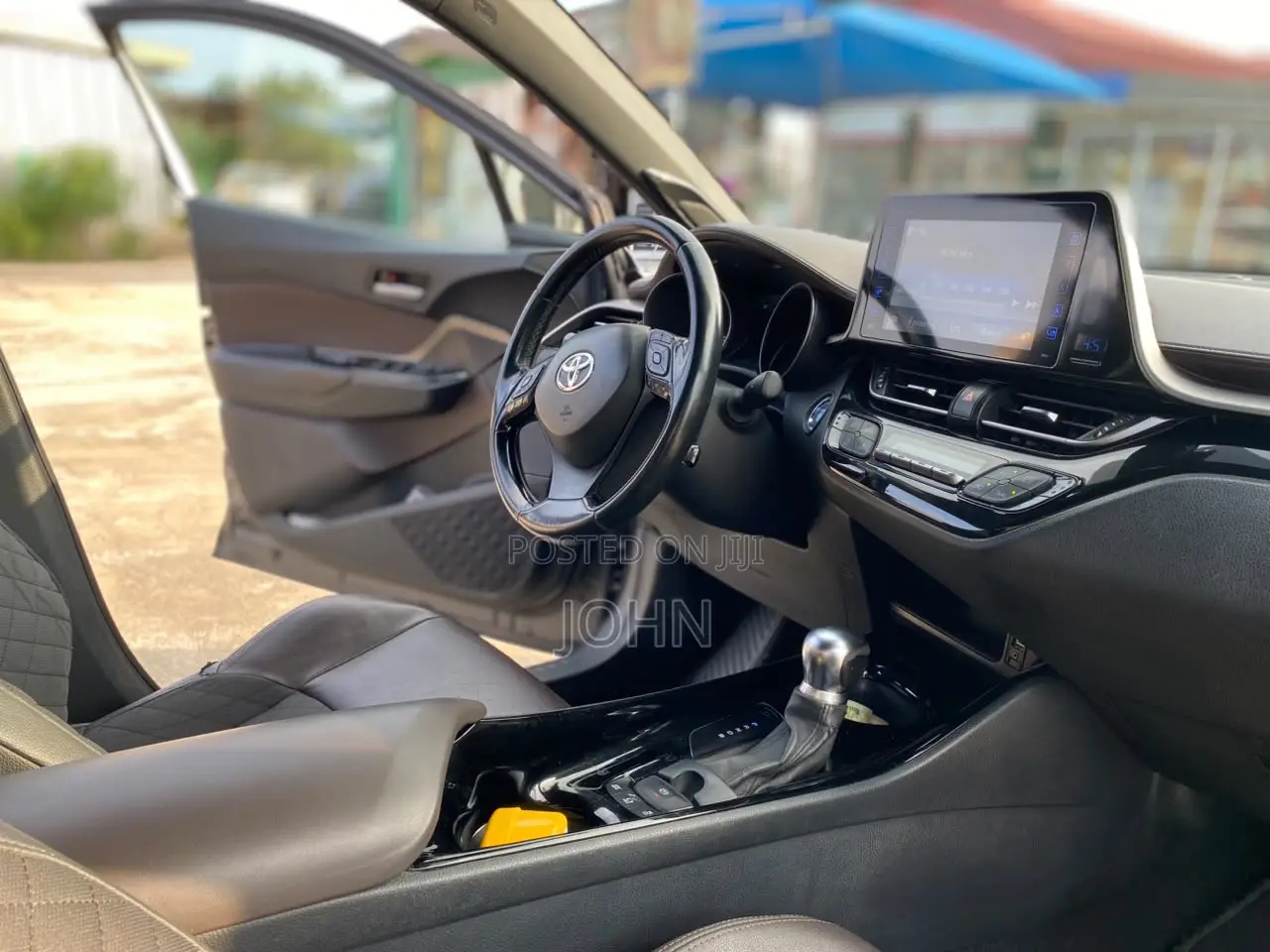 Toyota C-HR XLE Prermium FWD (2.0L 4cyl 2AM) 2018 Gray