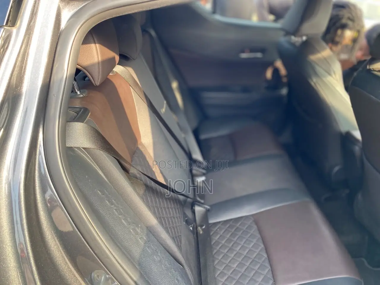 Toyota C-HR XLE Prermium FWD (2.0L 4cyl 2AM) 2018 Gray