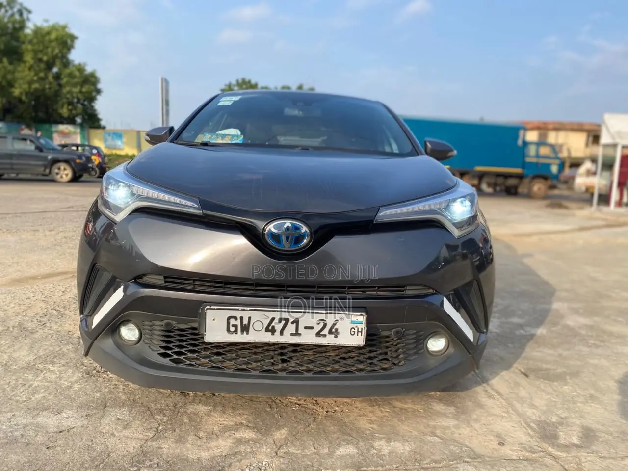 Toyota C-HR XLE Prermium FWD (2.0L 4cyl 2AM) 2018 Gray